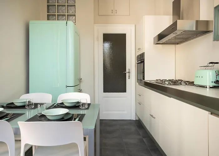 Apartament Santa Tecla Living Faravelli 4 *